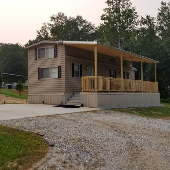 Tiny Home With Hammock Loft Bbq And Yard Phenix City Exterior foto